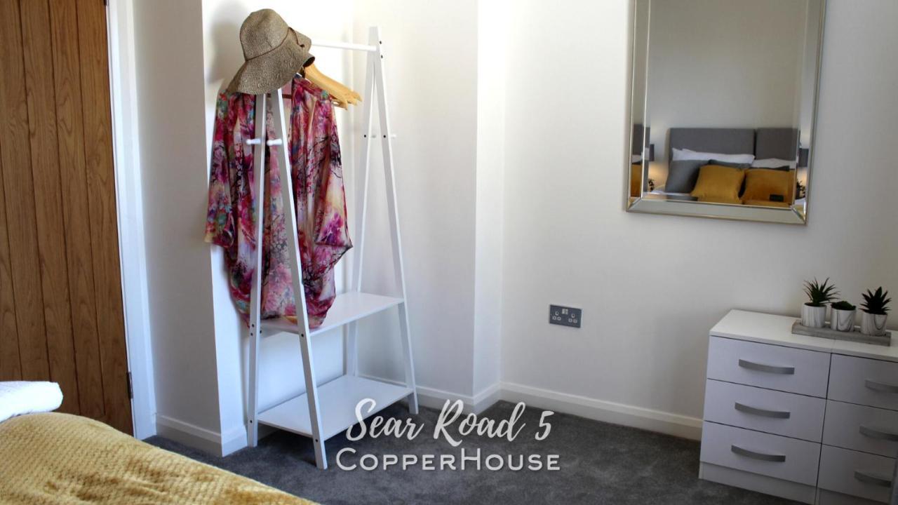 Beautiful Apartments On The Sea Front - Sea Road 5 Felixstowe Exteriör bild