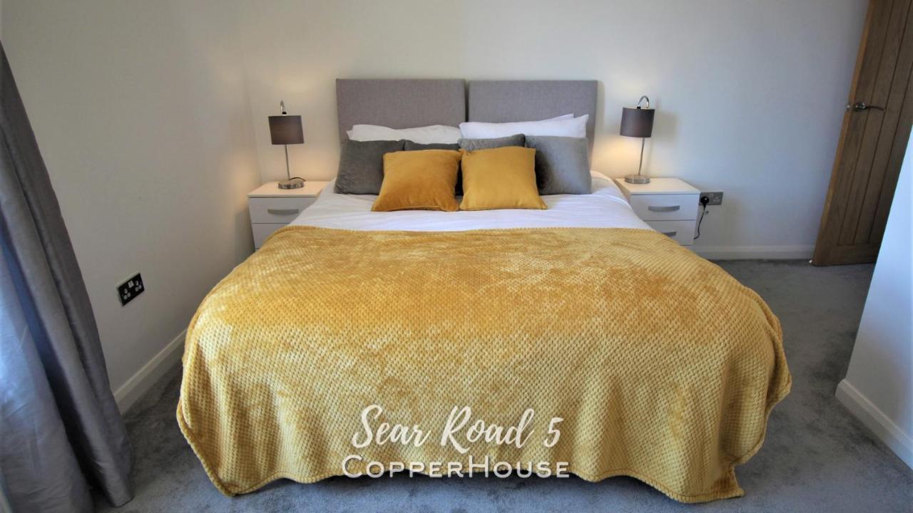 Beautiful Apartments On The Sea Front - Sea Road 5 Felixstowe Exteriör bild